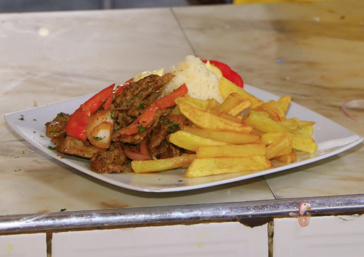 Lomo saltado